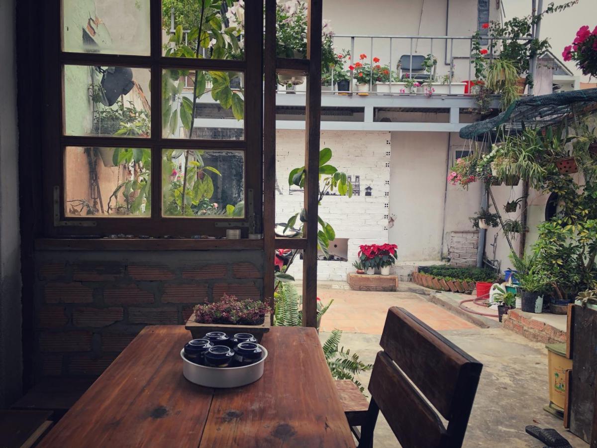 דה לאט Len'S Hostel מראה חיצוני תמונה